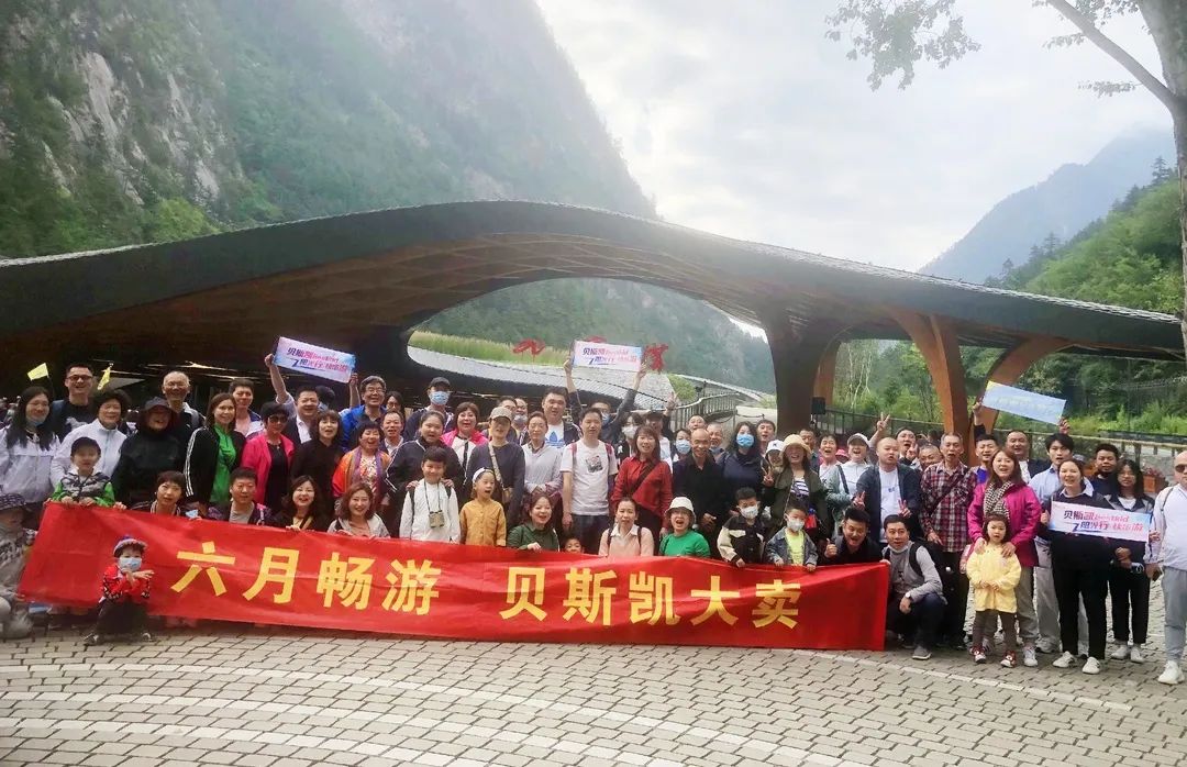 1656489958240142.jpg 053676039b442e5d183e2b00c7865a22.jpg